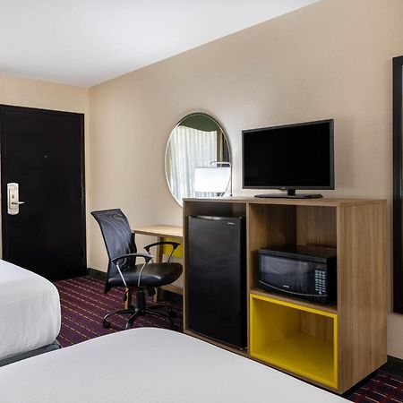 Days Inn By Wyndham Murphy Kamer foto